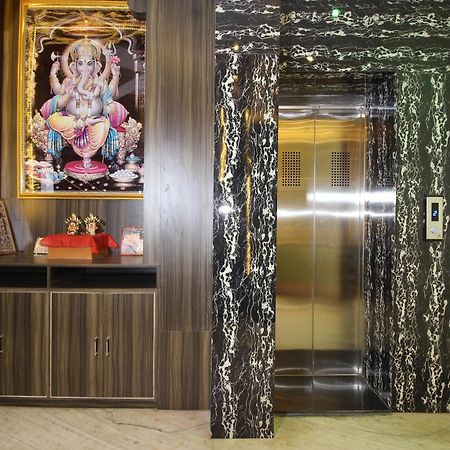 Hotel O Blue Diamond Varanasi Eksteriør billede