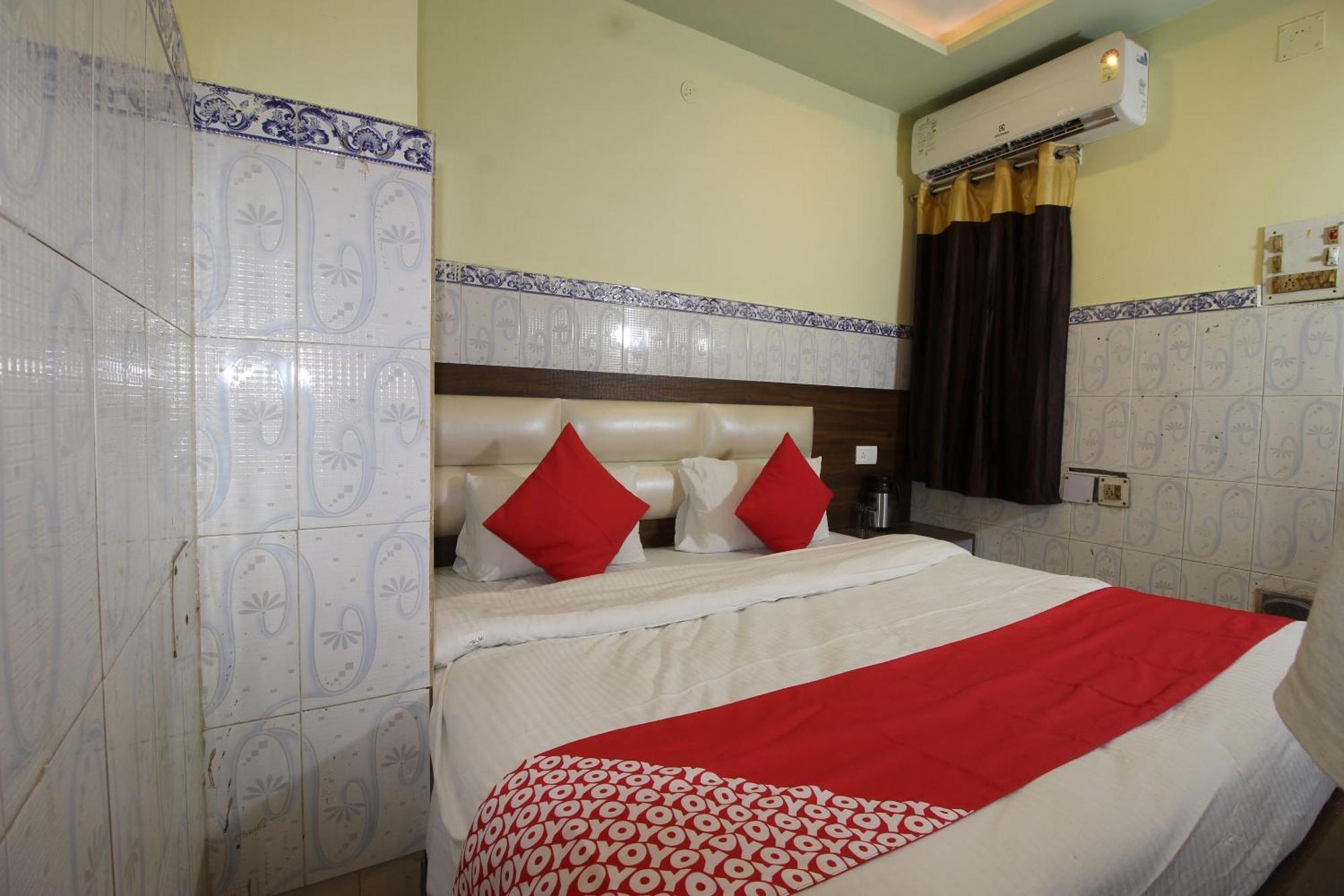Hotel O Blue Diamond Varanasi Eksteriør billede