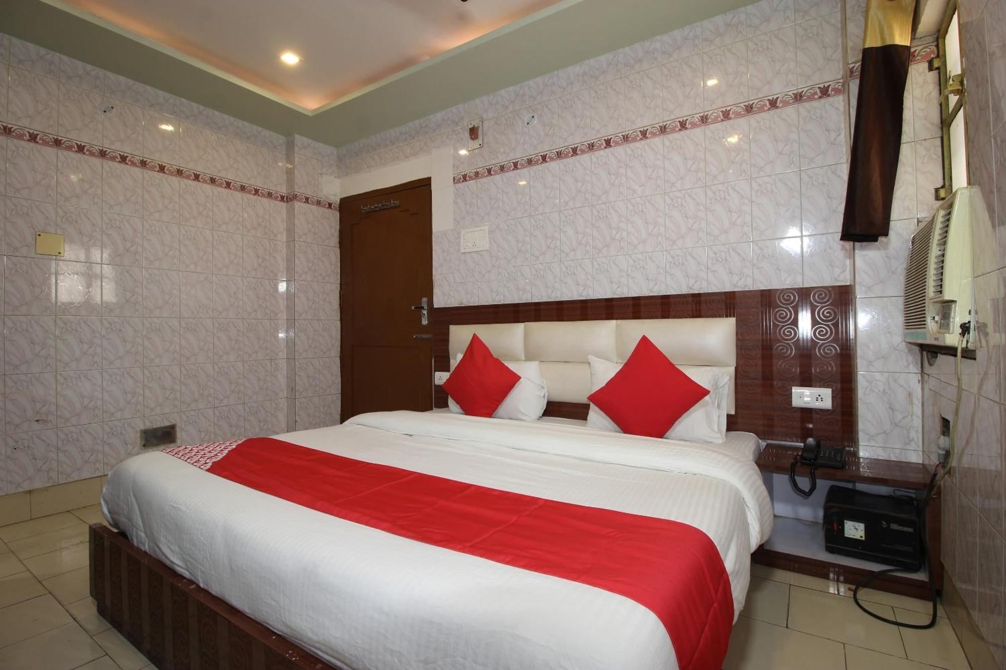 Hotel O Blue Diamond Varanasi Eksteriør billede