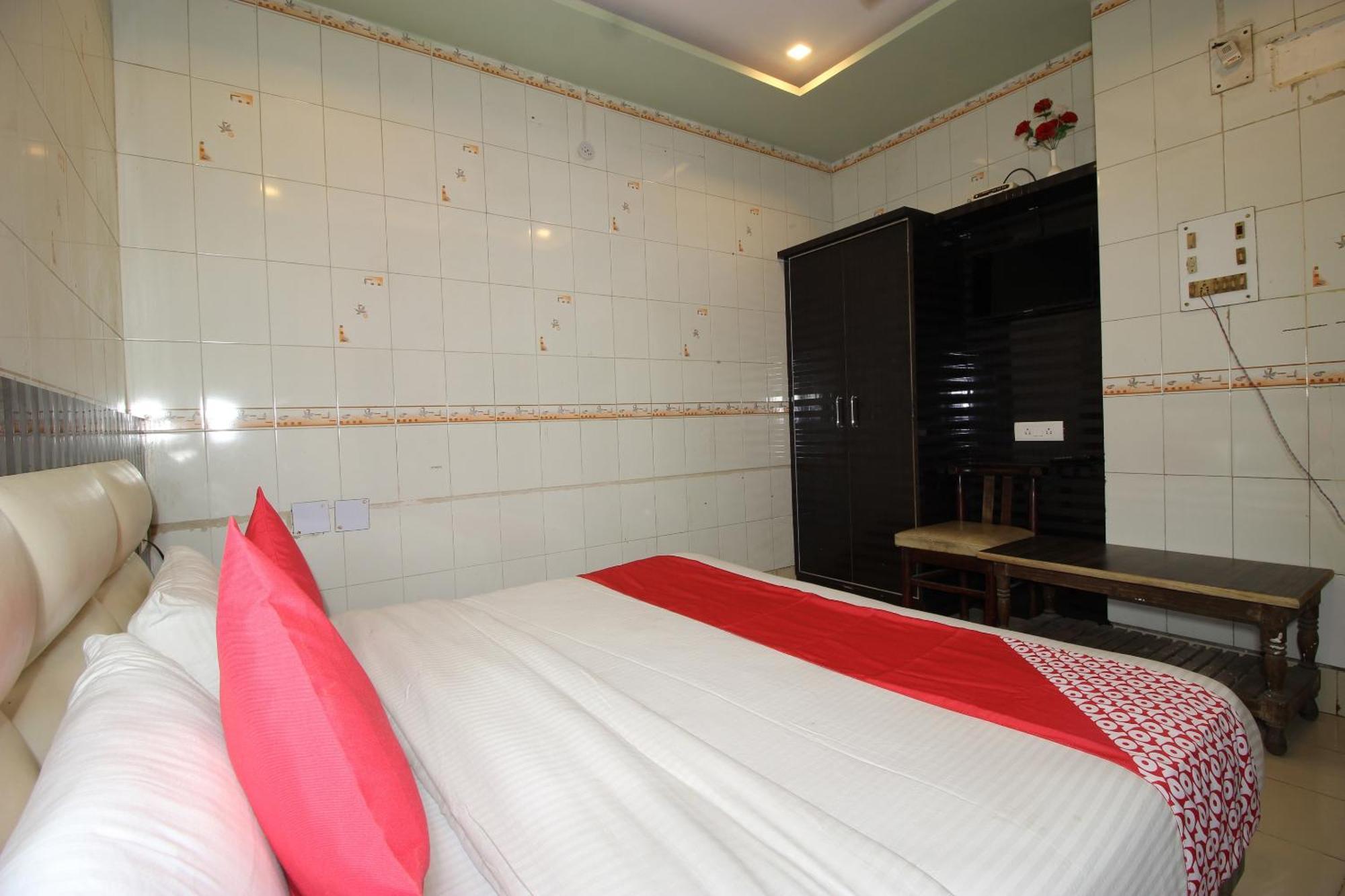 Hotel O Blue Diamond Varanasi Eksteriør billede