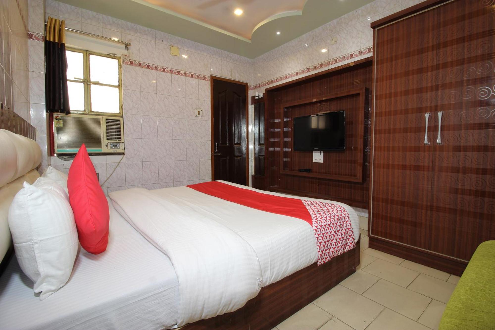 Hotel O Blue Diamond Varanasi Eksteriør billede