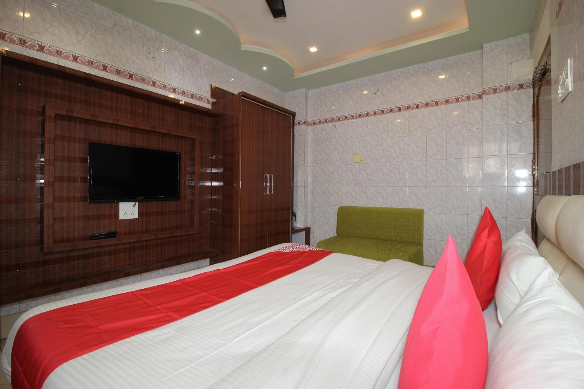 Hotel O Blue Diamond Varanasi Eksteriør billede